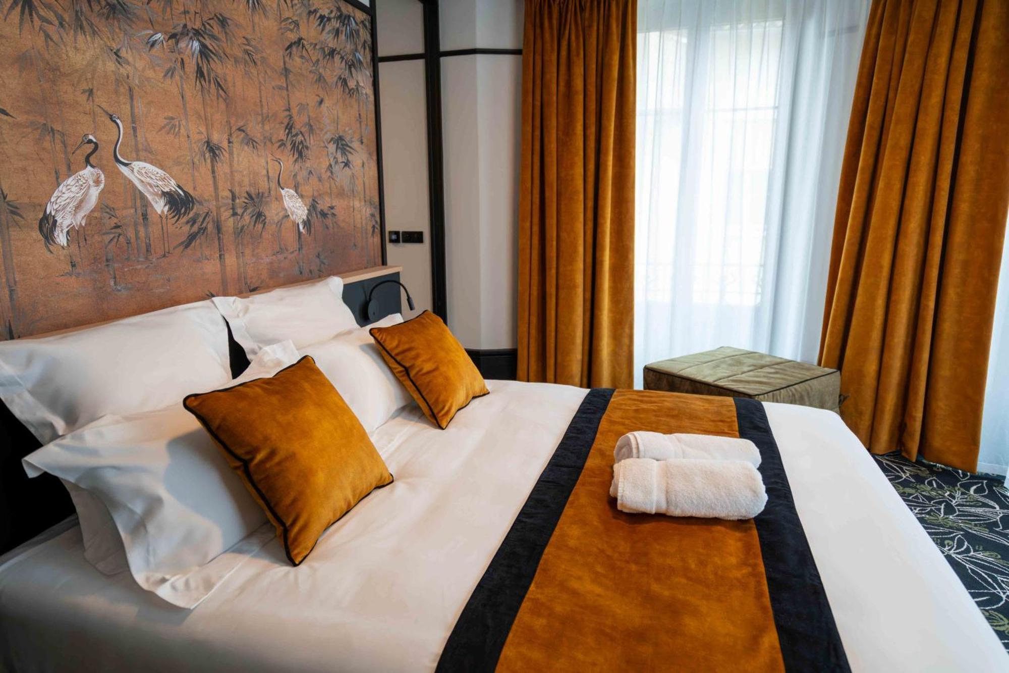 Hotel Et Restaurant Le Regina Le Puy-en-Velay Kültér fotó