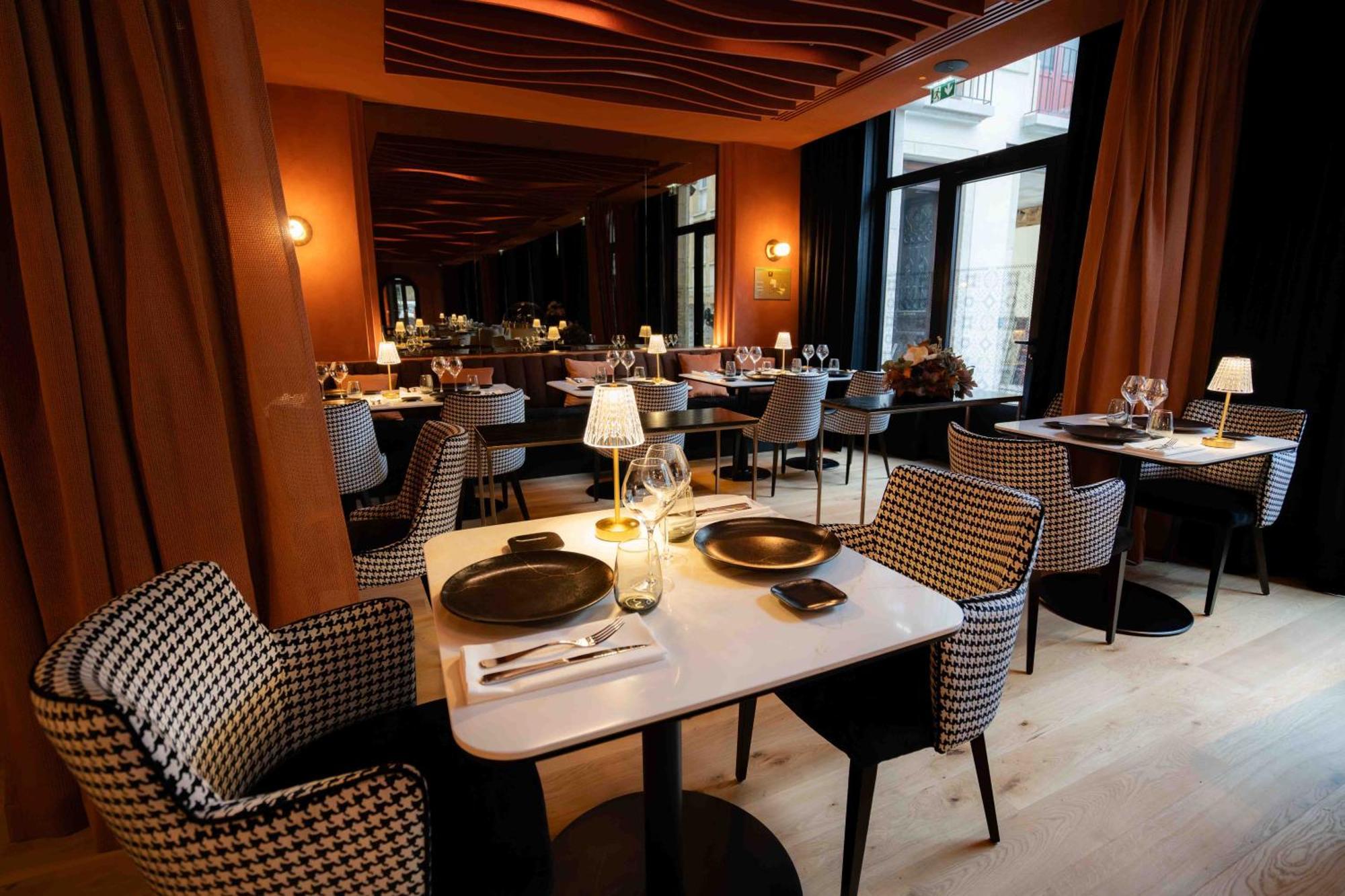 Hotel Et Restaurant Le Regina Le Puy-en-Velay Kültér fotó